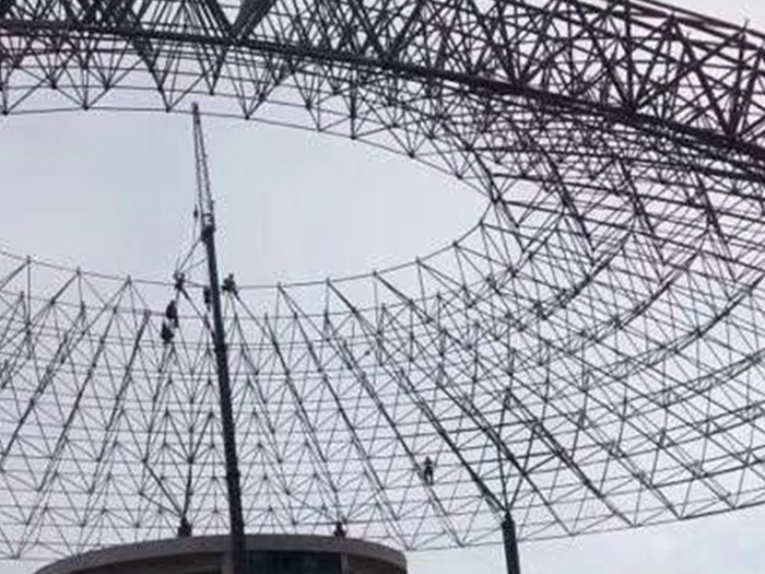 兴安盟篮球馆球形网架厂家价格